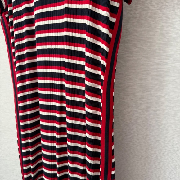 Tommy Hilfiger Dress - Picture 3 of 9